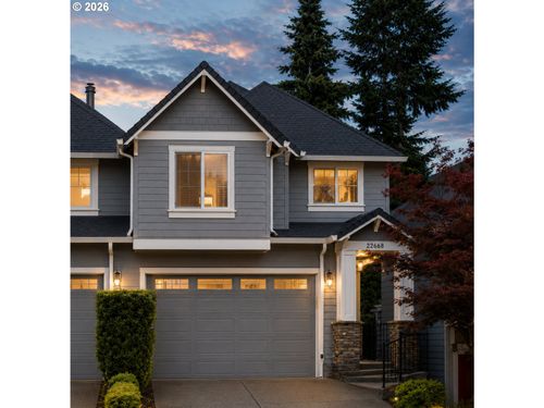 2268 Saint Moritz Loop, West Linn, OR, 97068-8629 | Card Image