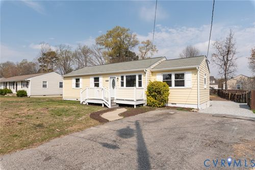 1404 Cameron Ave, Chester, VA, 23836-6015 | Card Image