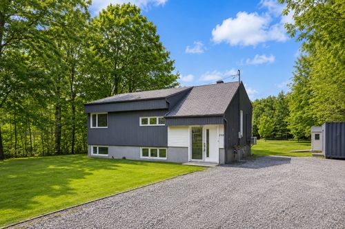 2908 Rue Beaulieu, Lévis, QC, G6Z2L1 | Card Image