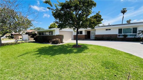 1922 S Kathy Ln, Anaheim, CA, 92802-3313 | Card Image