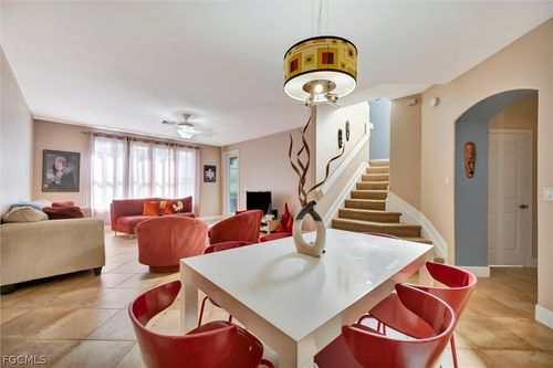 9527 Brookville Ct, FORT MYERS, FL, 33967-5130 | Card Image