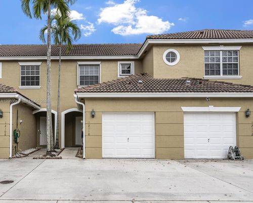 12110 Sw 2nd St, Pembroke Pines, FL, 33025-5918 | Card Image