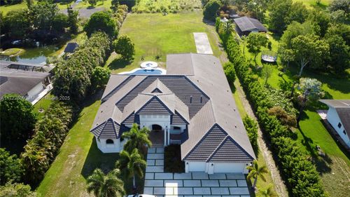5941 Sw 185th Way, Southwest Ranches, FL, 33332-1477 | Card Image
