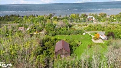 190 Old Lakeshore Rd, House other with 5 bedrooms, 1 bathrooms and 5 parking in Town Of The Blue Mountains ON | Image 1