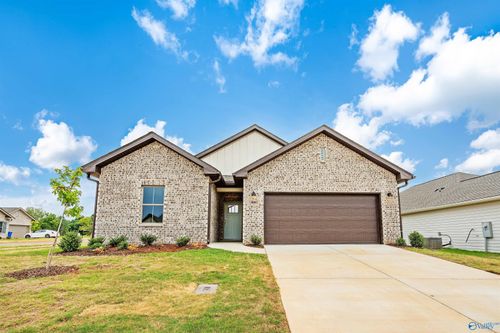14441 Mountain Stream Dr, Athens, AL, 35613-8730 | Card Image