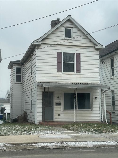 165 Henderson Ave, Washington, PA, 15301-1933 | Card Image