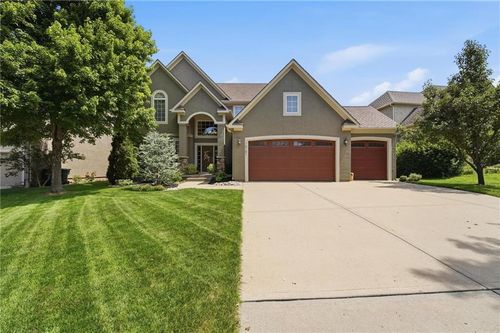 16181 S Brookfield St, Olathe, KS, 66062-3927 | Card Image