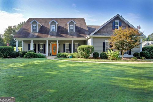 100 Clydesdale Ct, Tyrone, GA, 30290-1950 | Card Image