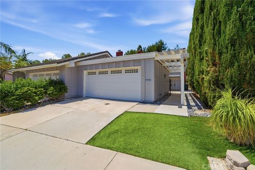 18785 Paseo Picasso, Irvine, CA, 92603-3329 | Card Image