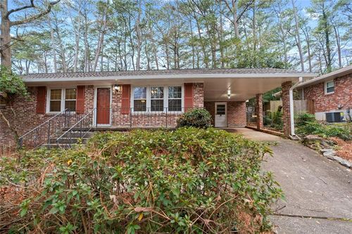 2630 Warwick Cir Ne, Atlanta, GA, 30345-1634 | Card Image