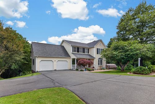 78 Stone Brook Dr, Galax, VA, 24333-6225 | Card Image