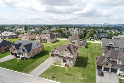 16 Meek Ave, Mono, ON, L9W6W8 | Card Image