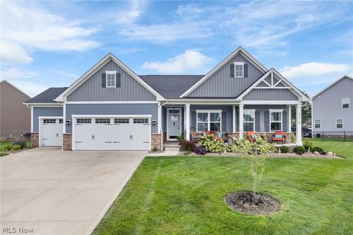 3310 Stoneleigh Road Ne, Canton, OH, 44721 | Card Image