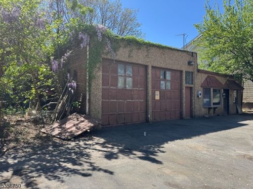 507 Emmett Ave, Trenton, NJ, 08629-2117 | Card Image