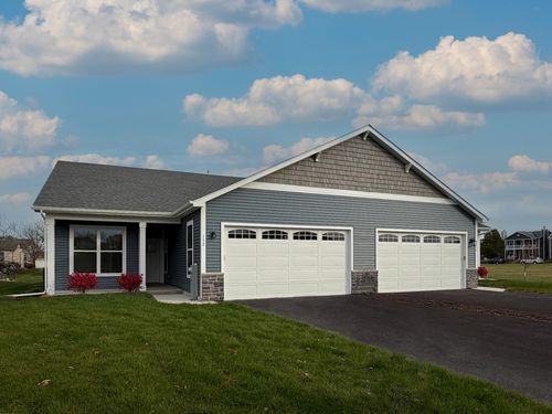 152 S Llanos St, Cortland, IL, 60112 | Card Image