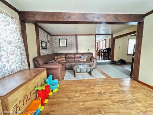 3309 Rabidue Rd, Clyde, MI, 48049-4110 | Card Image