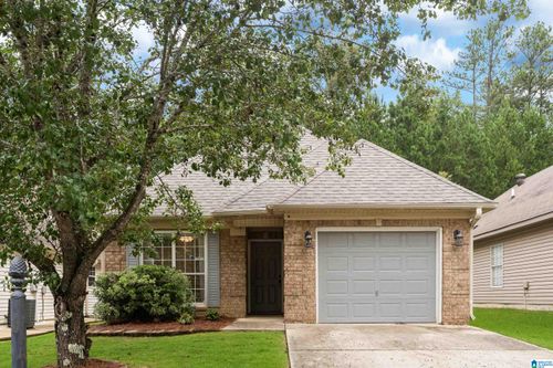 262 Forest Lakes Dr, STERRETT, AL, 35147-8182 | Card Image