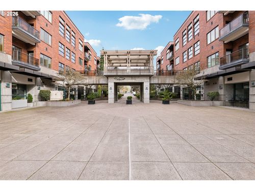 209-300 W 8th St, Vancouver, WA, 98660-3435 | Card Image