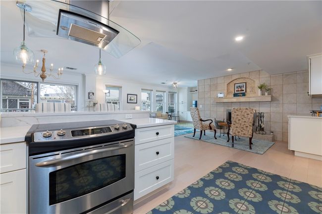 APT-1 - 53 Conanicus Ave, Condo with 2 bedrooms, 2 bathrooms and 2 parking in Jamestown RI | Image 14