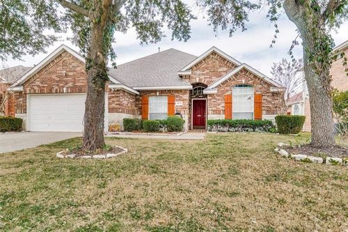 7717 Troon Dr, Rowlett, TX, 75089-7897 | Card Image