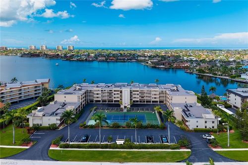 unit-202-838 W Elkcam Cir, MARCO ISLAND, FL, 34145-2208 | Card Image