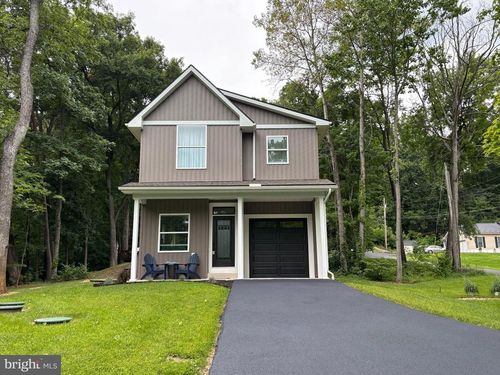 5 Lakeside Trl, FAIRFIELD, PA, 17320-8224 | Card Image