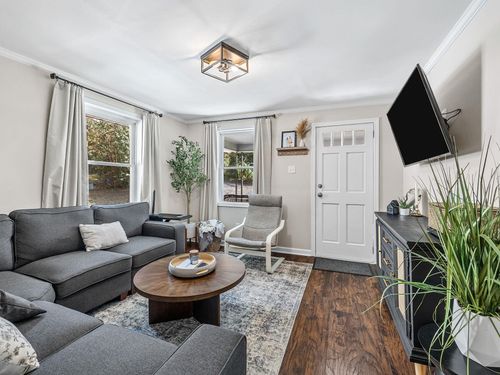 113 Burns St, lyman, SC, 29365-1803 | Card Image