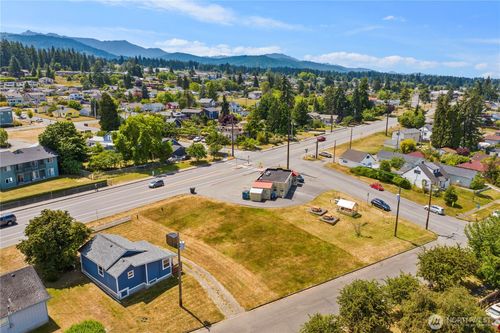 709 E Lauridsen Boulevard, Port Angeles, WA, 98362 | Card Image