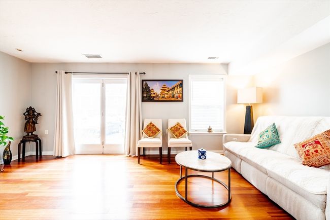 UNIT-46 - 148 Quincy Shore Dr, Condo with 2 bedrooms, 3 bathrooms and 2 parking in Quincy MA | Image 4