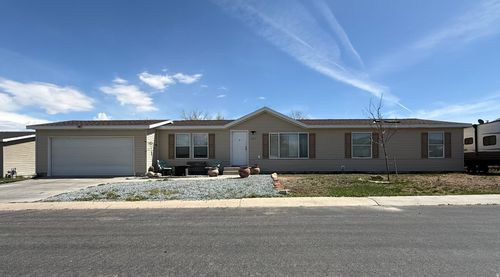 2039 S 150 W, Vernal, UT, 84078-4781 | Card Image