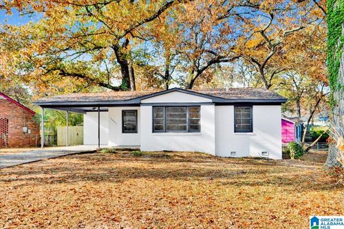 1401 Carol Cir, MIDFIELD, AL, 35228-3136 | Card Image