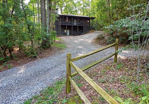 3008 Smyrna Rd, Young Harris, GA, 30582-3632 | Card Image