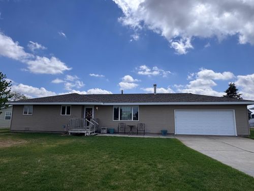 1104 Buffalo Bnd, Lexington, NE, 68850-1561 | Card Image
