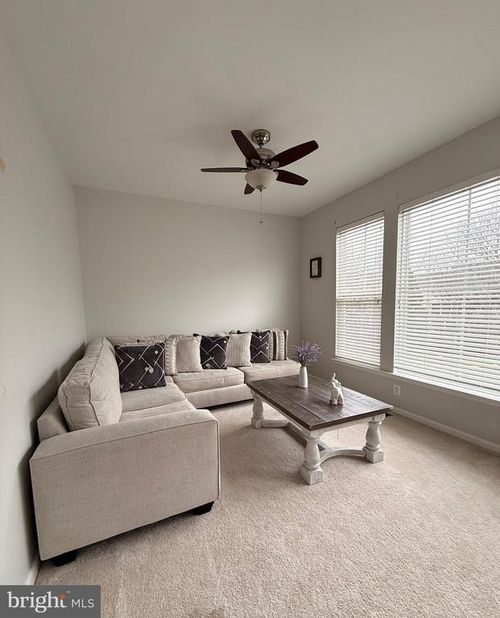 23466 Twin Falls Ter, BRAMBLETON, VA, 20148-7004 | Card Image