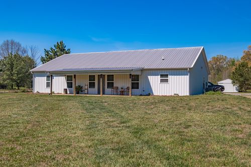 863 Robert Wilson Rd, McMinnville, TN, 37110 | Card Image