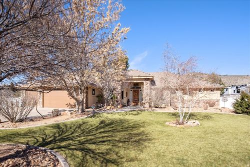 1112 W Sapphire, St. George, UT, 84770-6061 | Card Image