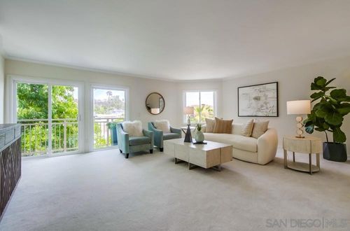 unit-305b-5370 La Jolla Blvd, La Jolla, CA, 92037-7938 | Card Image