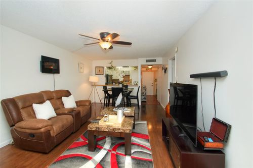 apt-317-2571 Aragon Blvd, Sunrise, FL, 33322-3122 | Card Image