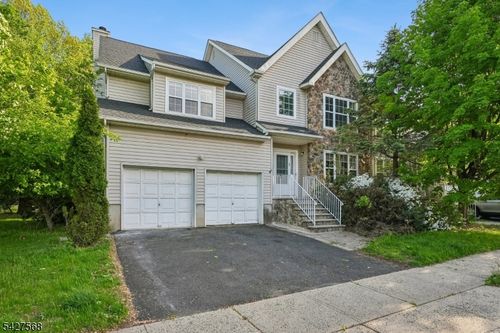 1 Leigh Rd, Hillsborough, NJ, 08844-4249 | Card Image