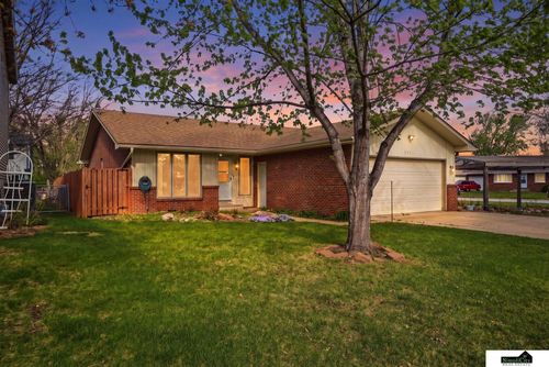 2931 N 74th Street, Lincoln, NE, 68507 | Card Image
