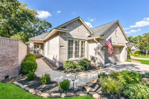 22 E Sienna Pl, The Woodlands, TX, 77382-1601 | Card Image