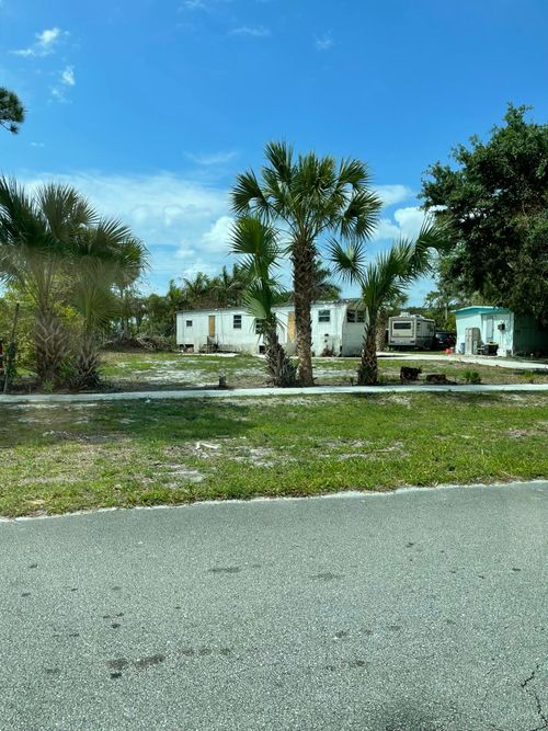 5226 Mobilaire Drive, West Palm Beach, FL, 33417 | Card Image