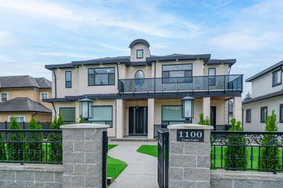 1100 Como Lake Ave, House other with 9 bedrooms, 7 bathrooms and 5 parking in Coquitlam BC | Image 1