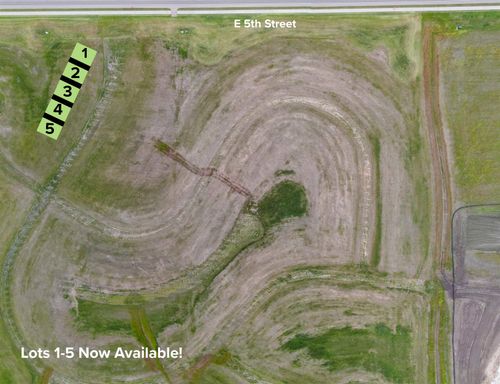 5th Seneca, Valley Center, KS, 67147 | Card Image