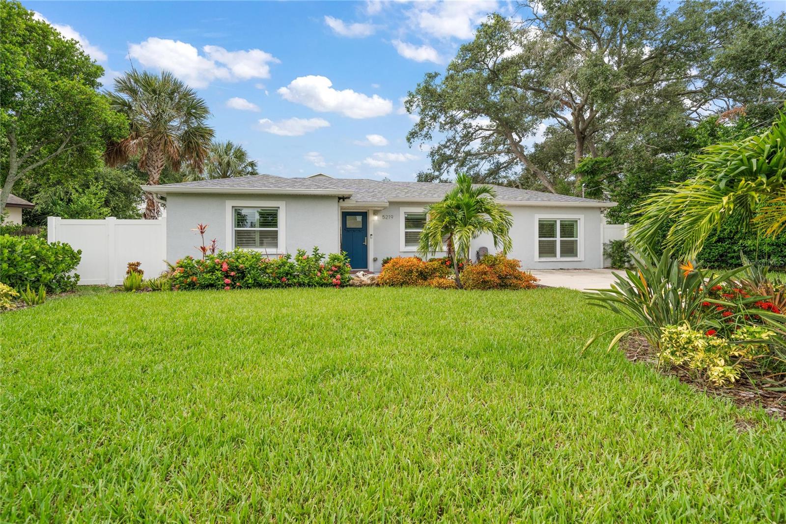 Puritan Ave, Tampa, FL 33611