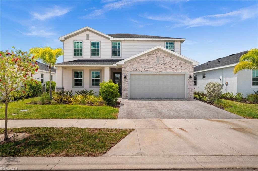 Residential in PUNTA GORDA 5