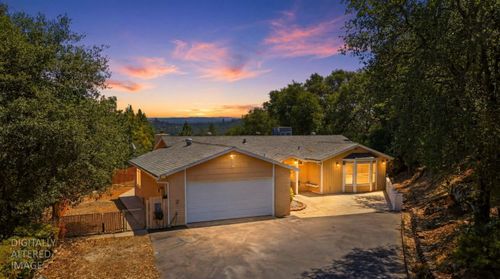 4221 Sunrise Ridge Rd, Shingle Springs, CA, 95682-9705 | Card Image