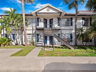 208E - 3651 N Goldenrod Road, Condo with 2 bedrooms, 2 bathrooms and null parking in WINTER PARK FL | Image 1