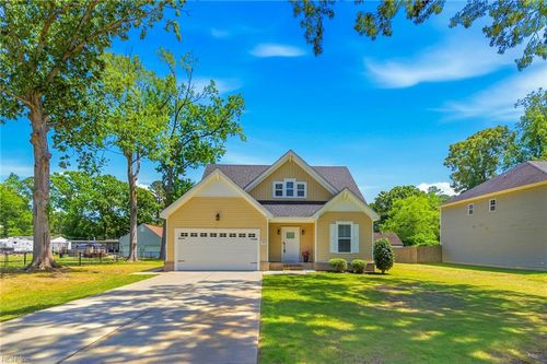 213 Hurdle Dr, Chesapeake, VA, 23322-5417 | Card Image