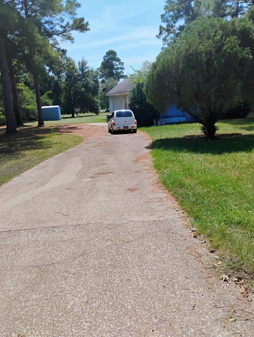 11 Ross Mcbride Ln, Huntsville, TX, 77340-2091 | Card Image